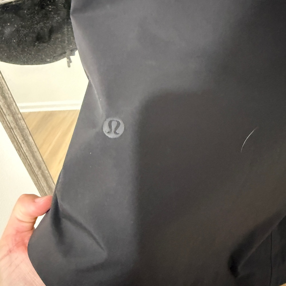 lululemon rain jacket - Picture 3 of 5